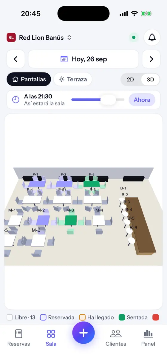 La app del iPhone con la sala en 3D y cada mesa coloreada